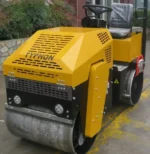 TYPHON FURY 1 Ton Vibratory Compactor Asphalt Roller USA - Image 5