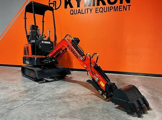 ISZzHXpv3Ew6mheXYKF4HGxnVtNUxM33CoD6YxzA.webp KYMRON® YH14 Mini Excavator (w/ Side Swing Boom & Retractable Tracks) - Image 1