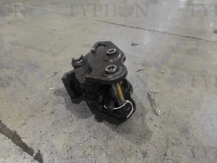 TYPHON 2.5 Ton Mini Excavator Attachment Mechanical Quick Hitch Quick Coupler - Image 3