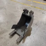 2-3.5 Tons Excavator Attachment 250mm Narrow Bucket Trenching Buckets 9.8 inch