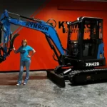 KYMRON® XH42D Pro Series Excavator with Thumb + Cab w/ AC & Radio