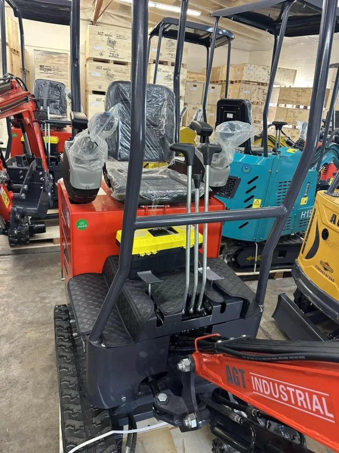 AGT DM12X-C Mini Excavator – Pilot Control, Swing Boom, Hydraulic Thumb by Bidadoo - Image 12