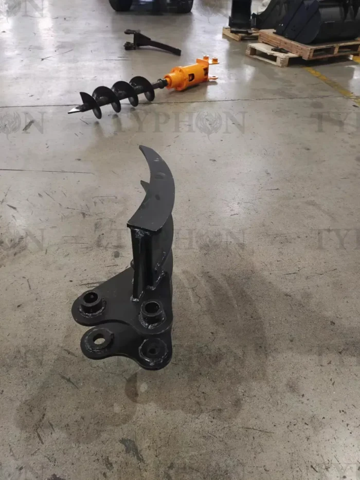 Mini Excavator Attachment Rake 22″ Wide TYPHON Attachments For 2-3.5 ton Diggers - Image 4